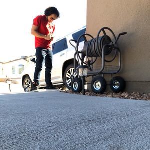 Meet your Posher, Julian